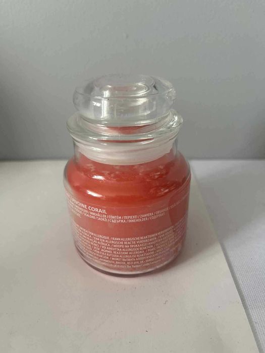 Świeca Yankee Candle Home Inspiration Coral peony piwonia 104g