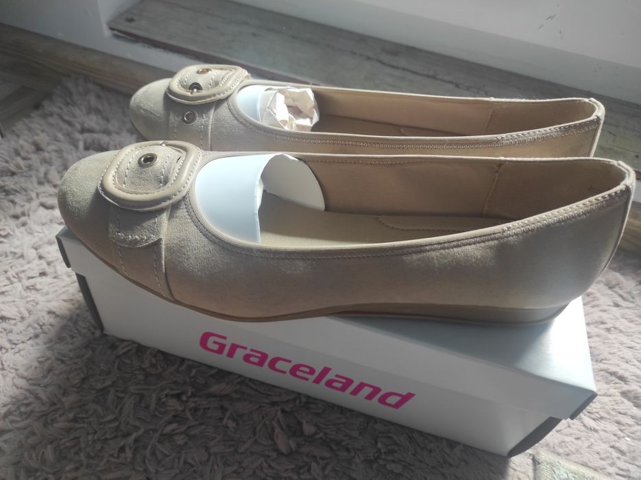 Baleriny buty damskie beżowe Graceland jak nowe rozm. 42