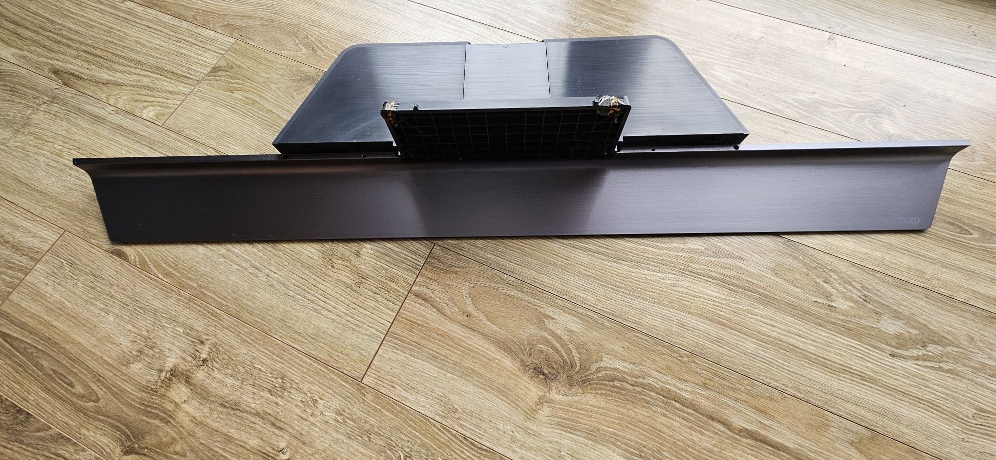 Podstawa pod telewizor LG C9