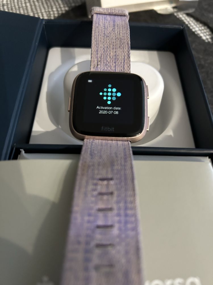 Fitbit Versa Smartwatch