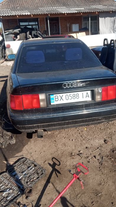 Продам Ауді 100 с4