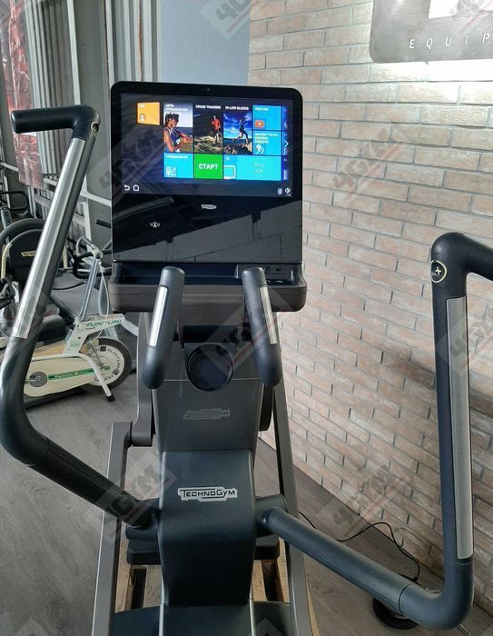 Technogym Synchro Artis Unity