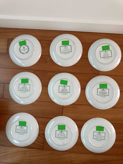 Coleção de Pratos Vista Alegre "Festa de Natal" de 1983 a 2006