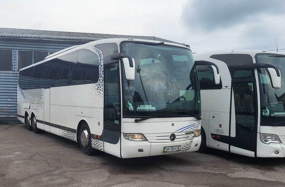 Оренда туристичного, екскурсійного, великого автобуса