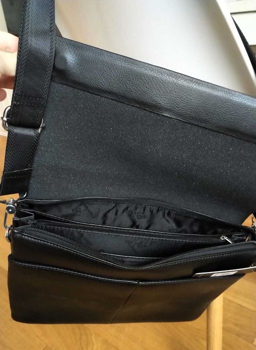 •	Чоловіча  сумка портфель