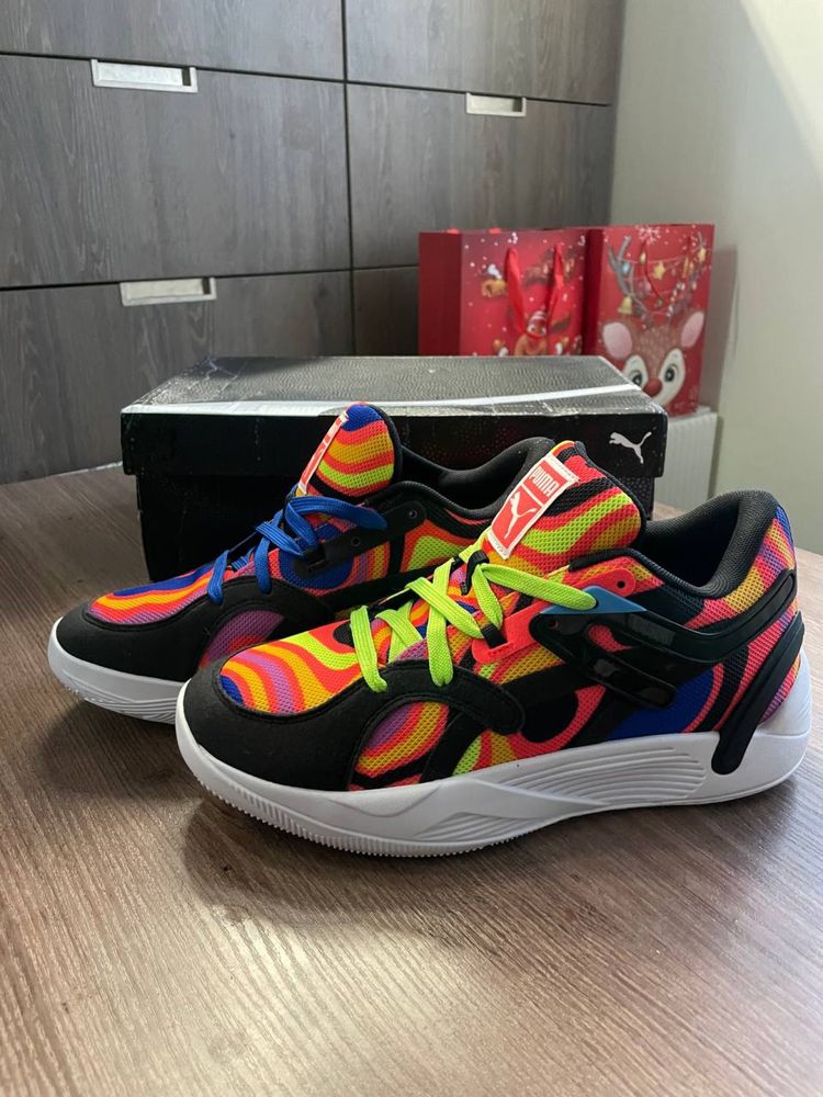 Спортивні кроссівки puma trc blaze court lava