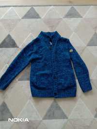 Ciepły niebieski sweter chłopięcy Endo 128