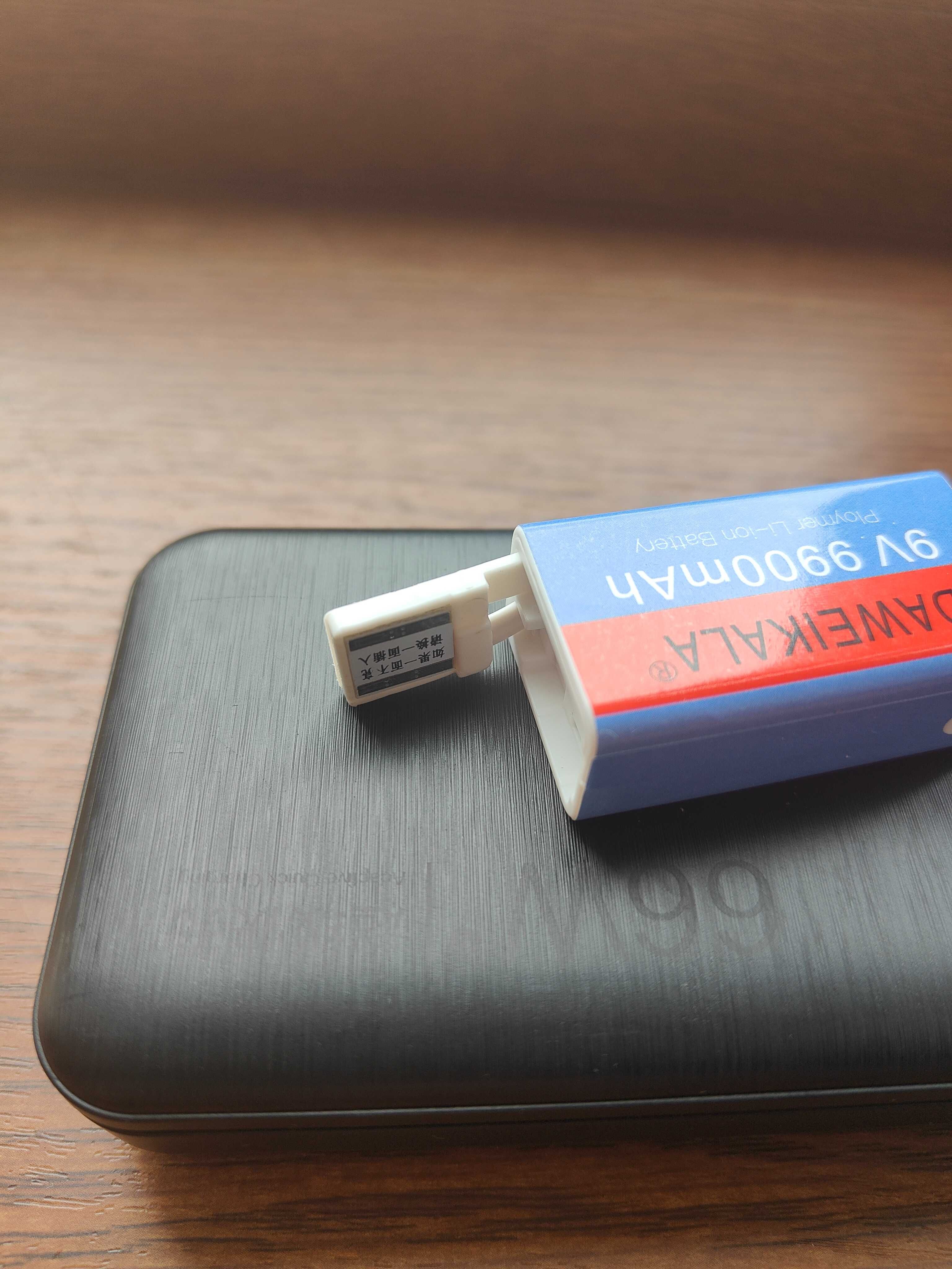 Акумулятор Крона 9V 9900mAh LI-Ion із вбудованим зарядним кабелем USB