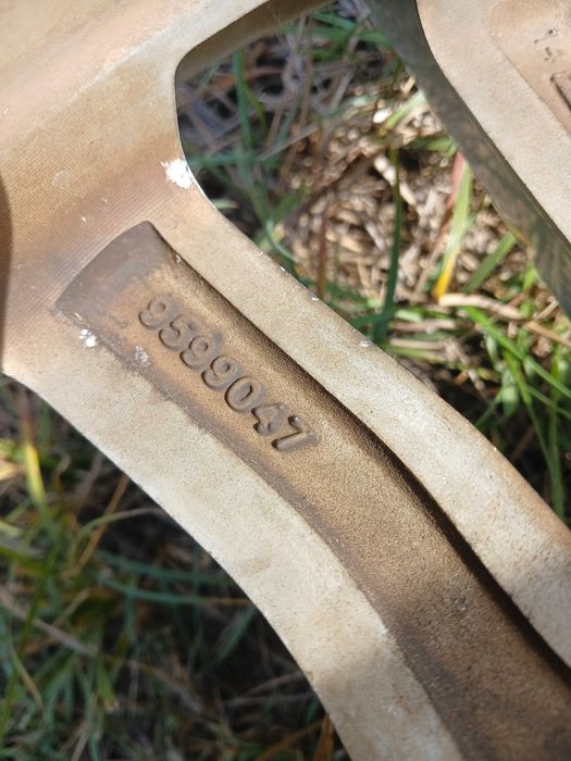 Chevrolet Camaro диск диски комплект R18x7.5 ET38 5x120 9599047