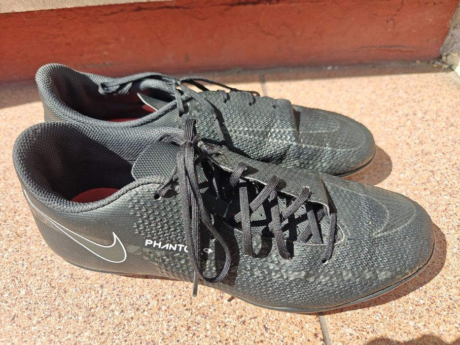Buty piłkarskie korki Nike Phantom GT rozm. 41