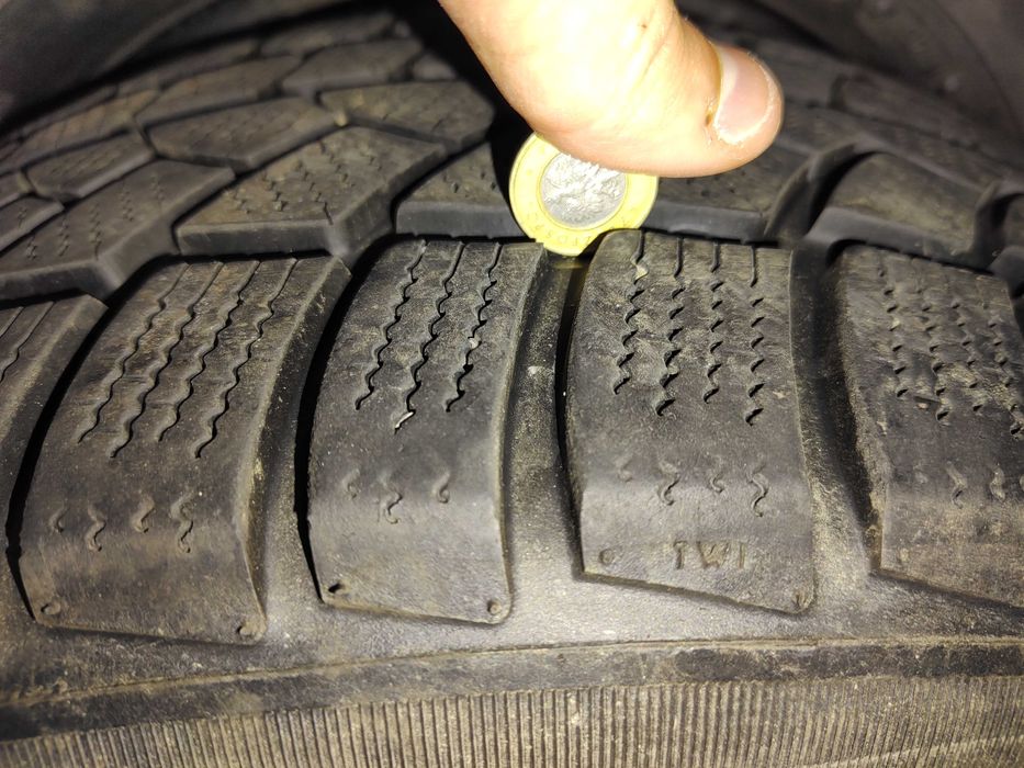 4 Opony Bieżnikowane PRO SNOW 790 225/55/17 zimowe