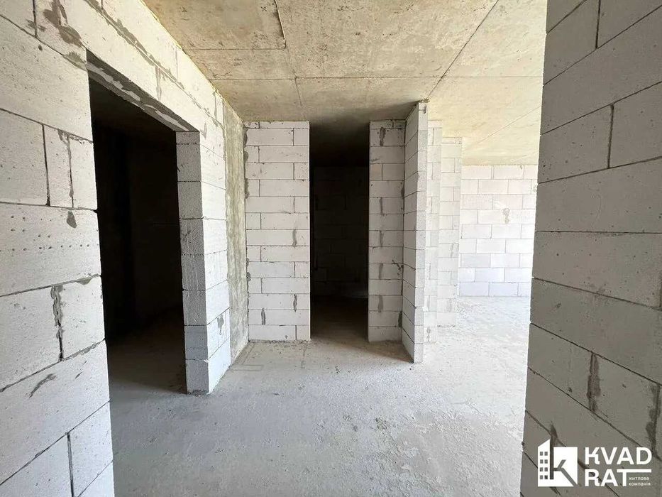 Продаж 1-кім квартири неподалік озера та парку