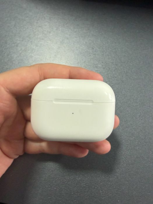 Продам AirPods Pro 1 покоління