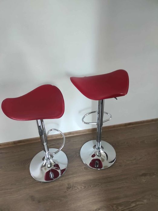 Hokery kuchenne czerwone