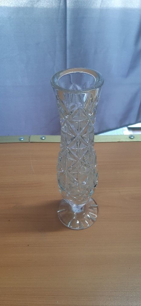 Хрустальные вазочки