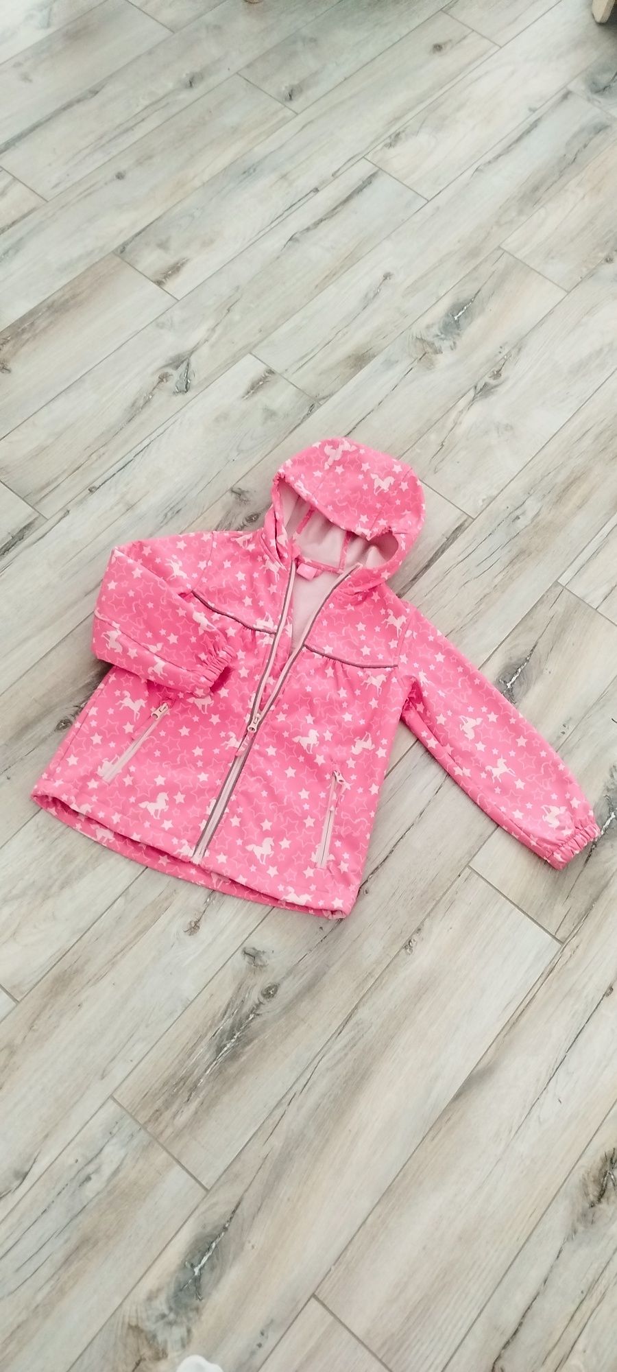 Kurtka płaszczyk Softshell r. 116-122