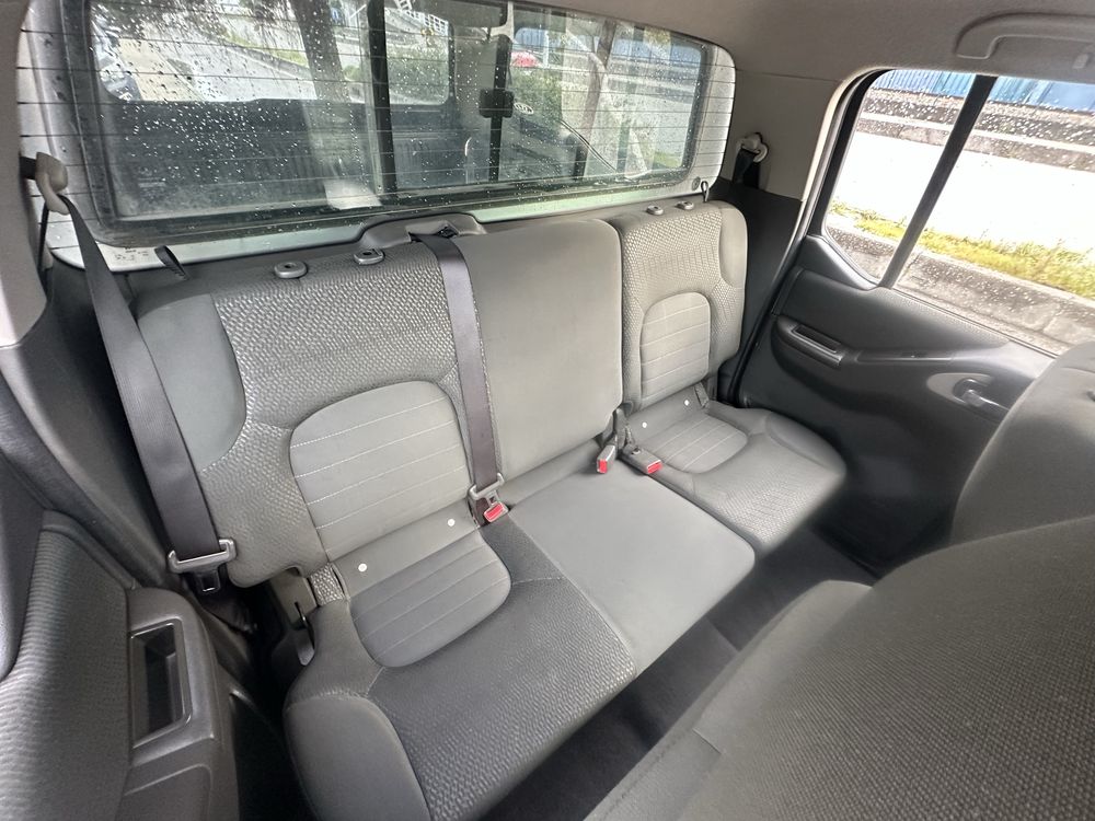 Nissan navara D40