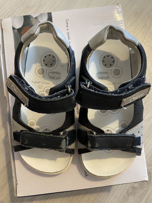 Sandálias menino Chicco