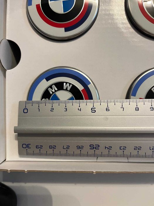 Dekielki  , emblematy do kół jubileuszowe orginalne BMW