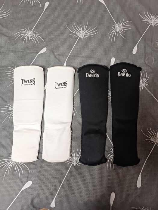 Защита для ног"Daedo"и"Twins".