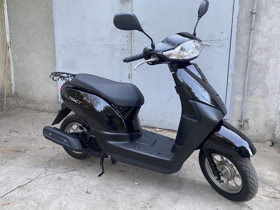 Honda Tact AF79 Новий скутер