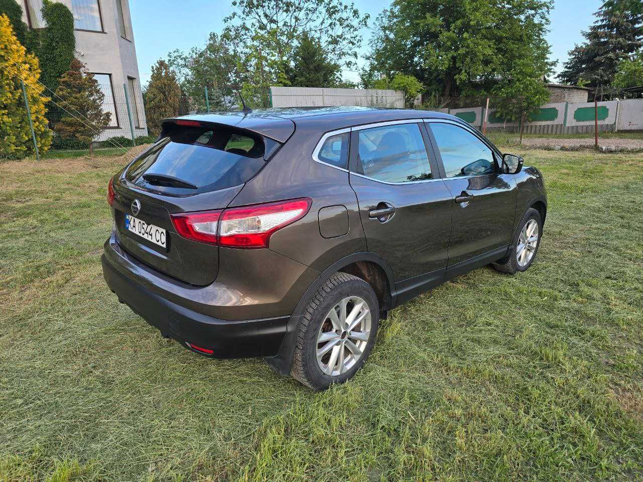 Nissan Qashqai 1.6d 2016г