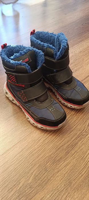 Kozaki skechers r.31