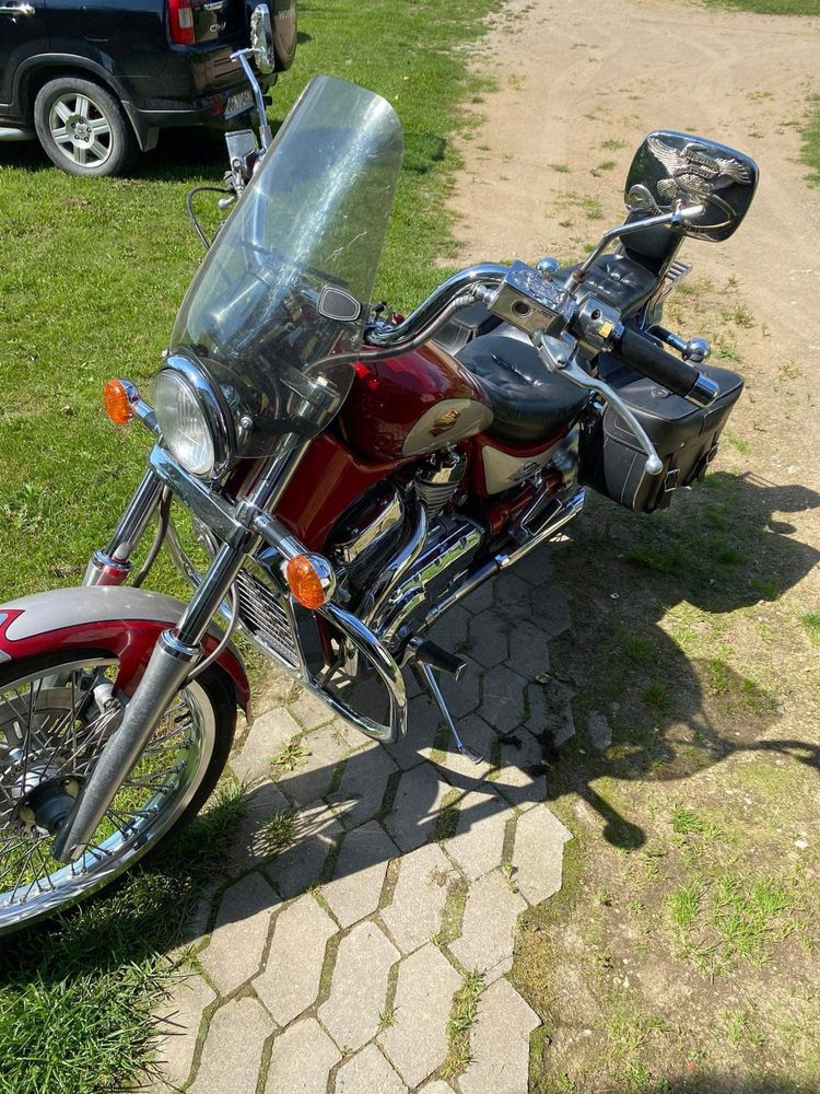 Suzuki intruder 800  stan wzorowy