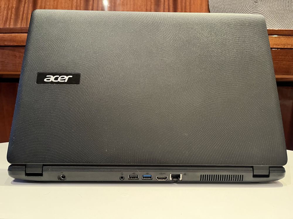 Ноутбук ACER ES1-531
