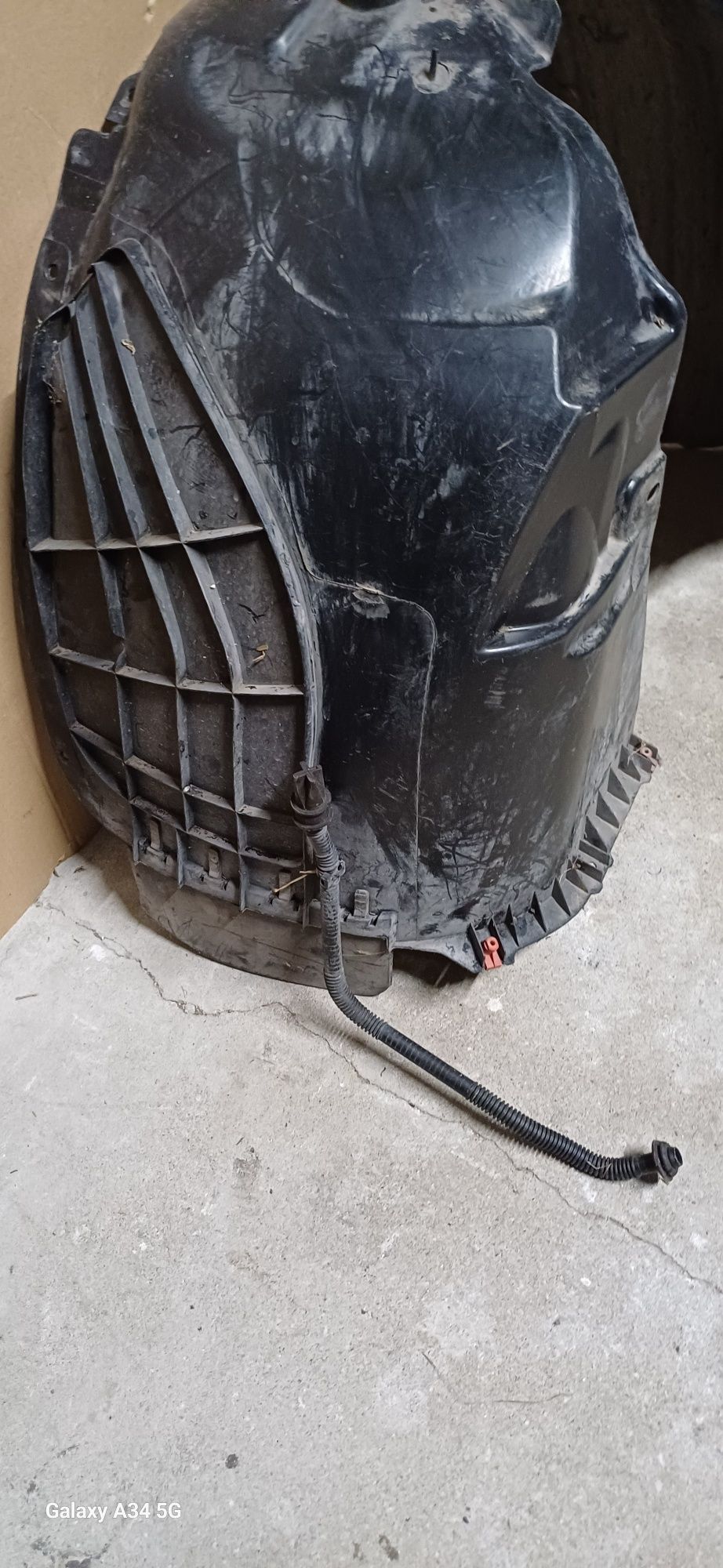 Nadkole przednie prawe opel adam