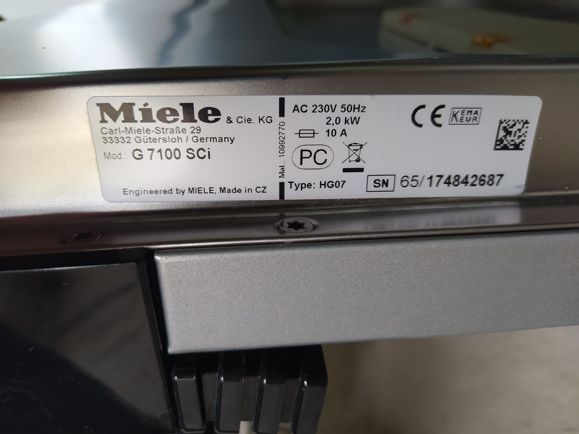 Посудомийна машина Miele G 7100 SCI