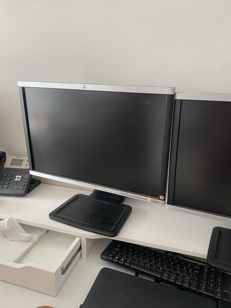 Monitor HP Compaq LA2205wg