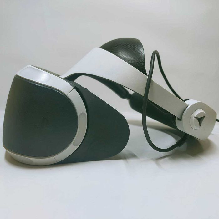 VR-окуляри + AIM-контролер (для PS4, версія 2) — готові до гри