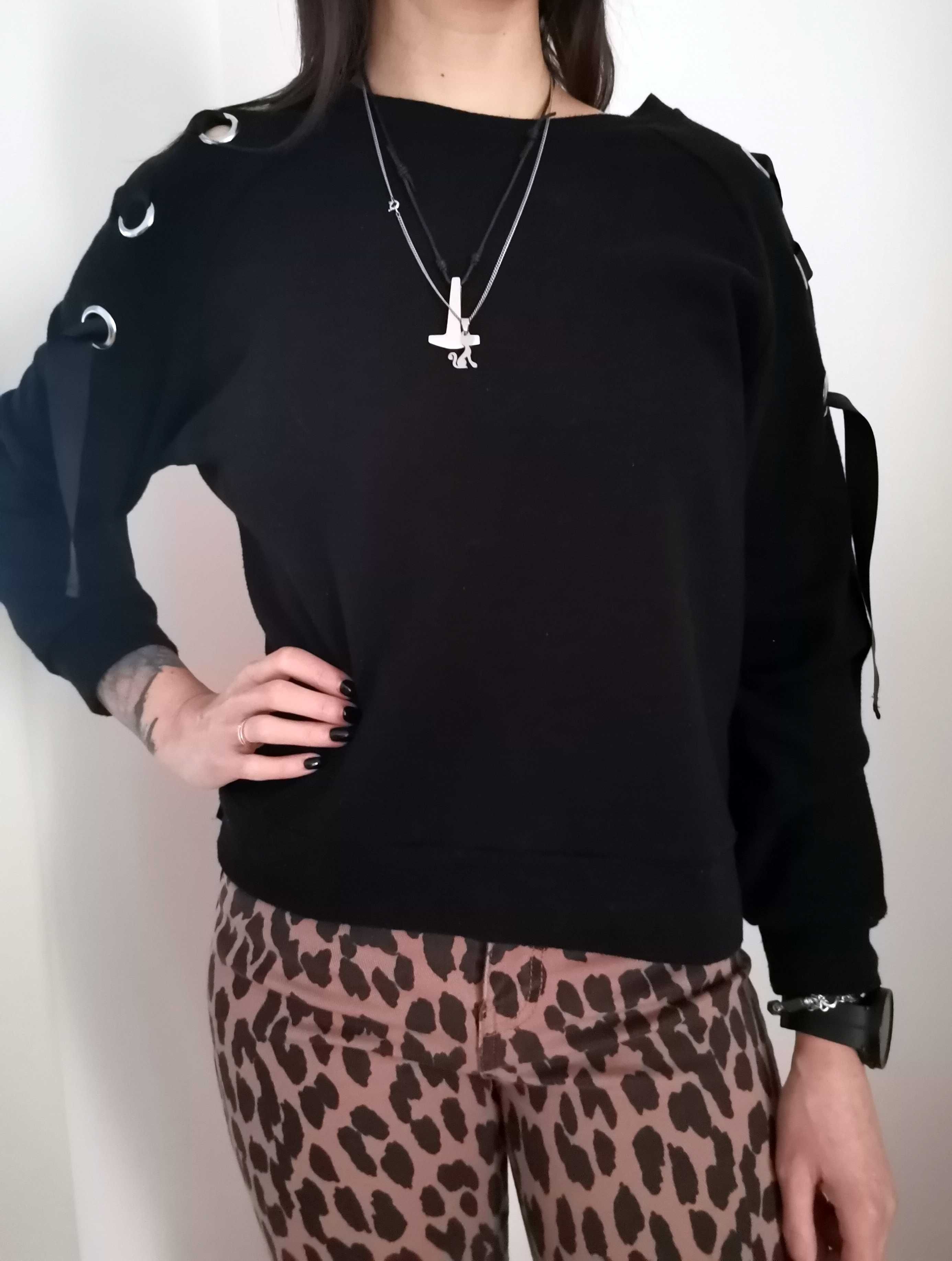 Bluza z wiązaniami