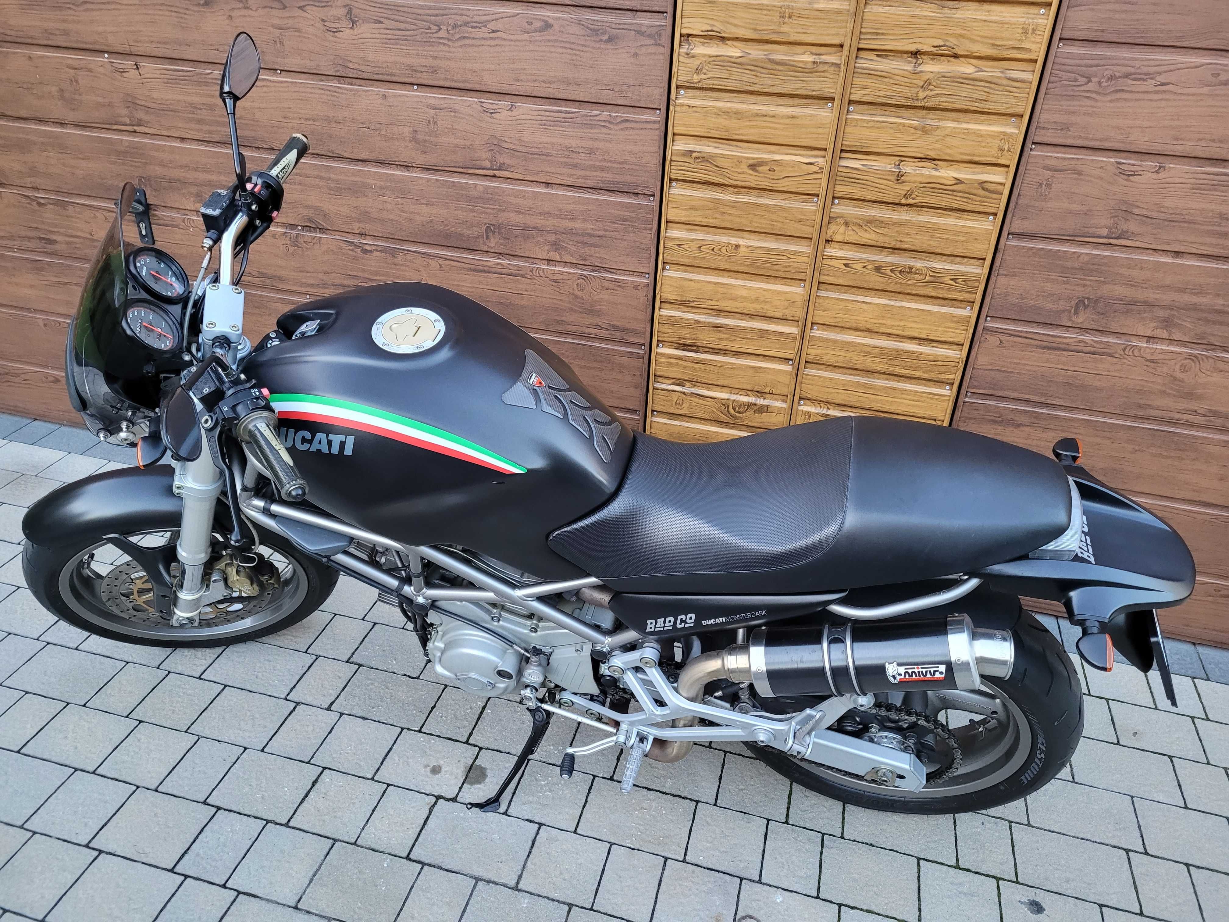 Ducati Monster Dark 600