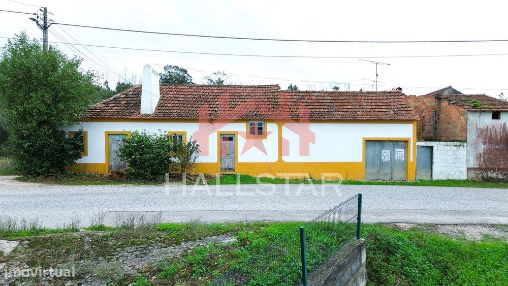 Moradia para Restaurar / Poço e Árvores de Fruto / Valongo