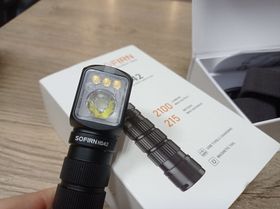 Sofirn hs42 18650 налобник + красный диод usb type-c