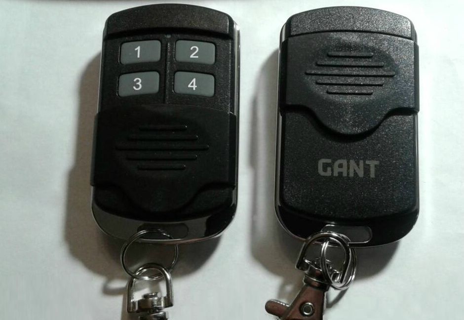 Пульт ДУ брелок для автоматических ворот автоматики шлагбаума Hormann,