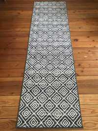 Dywan dywanik chodnik chodniczek wzór geometryczny 224x65,5cm NOWY
