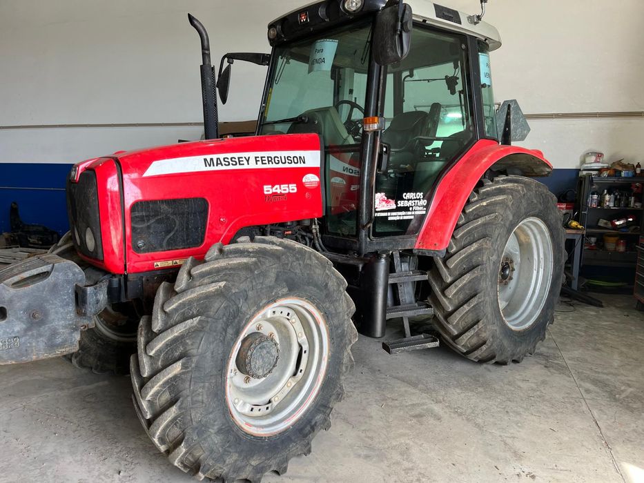 Tractor Massey Ano  2008
