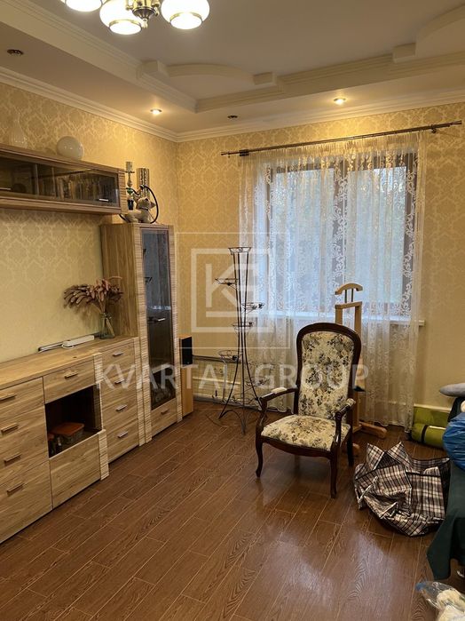 Продам газифікований будинок з ремонтом та меблями