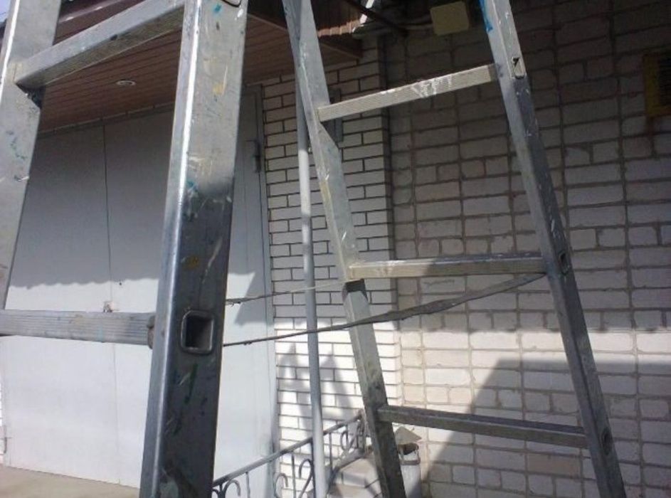 Аренда лестницы стремянка