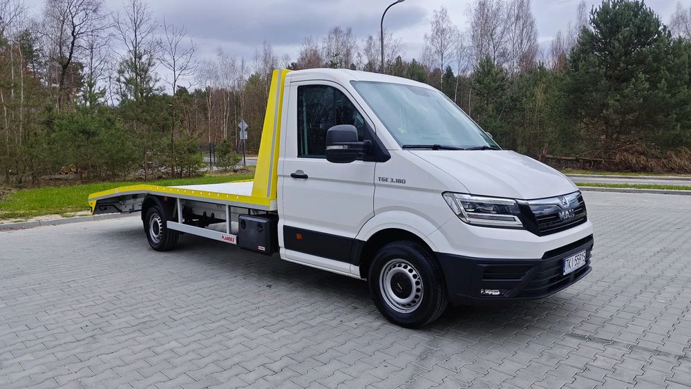 Volkswagen Crafter  Salon PL, 1 -właściciel, mały przebieg, (MAN TGE 3.180 L4) Laweta