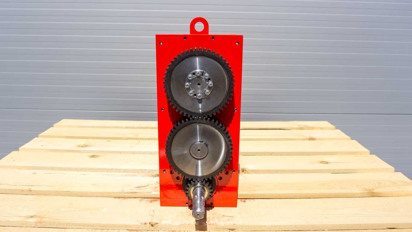 mechanizm == rębak do cięcia gałęzi zrzyn odpadów REMETCNC R-120