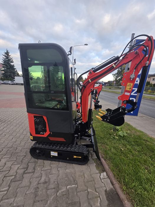 Koparka 1t z osprzętem z kabiną dizel nowa