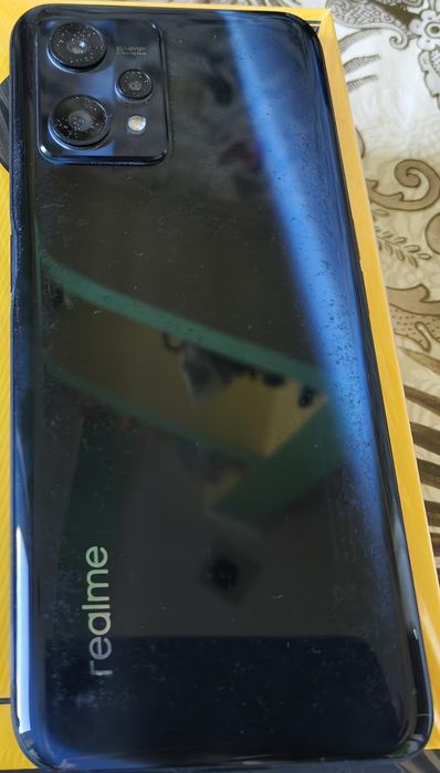 Продам realme 9 pro 8/128