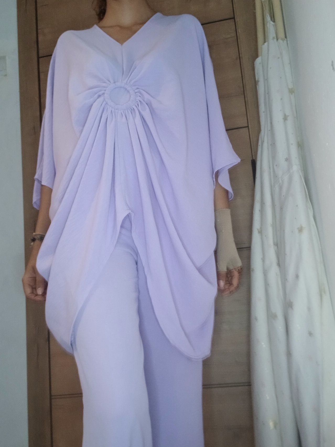 Conjunto lilás..