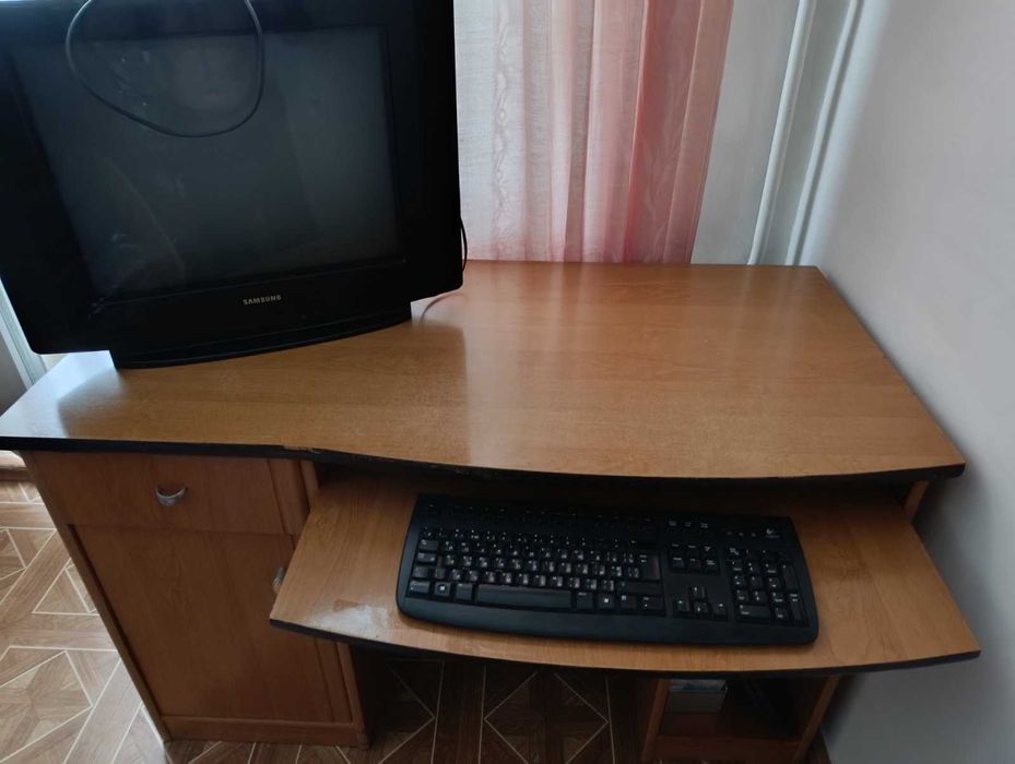 телевизор LG рабочий