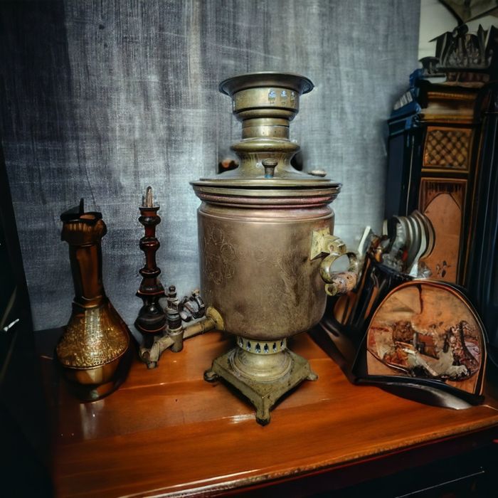 Старовинний самовар