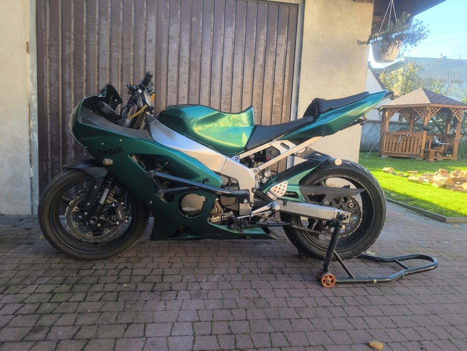 Kawasaki 636 03/04 stunt street legal plastik